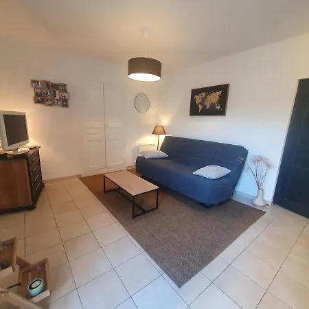 Terrasse Centre Apartment *
